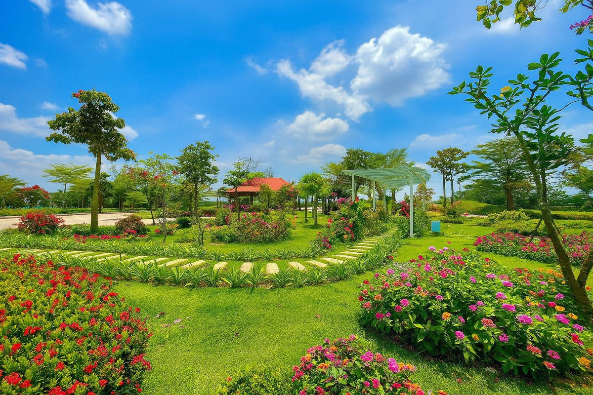 cong-vien-nghia-trang-la-gi