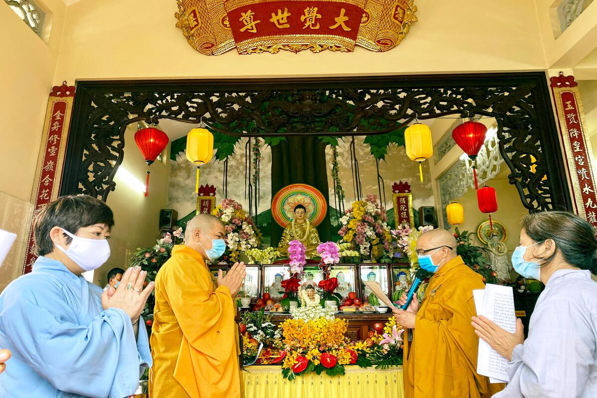 nghi-thuc-tam-phat