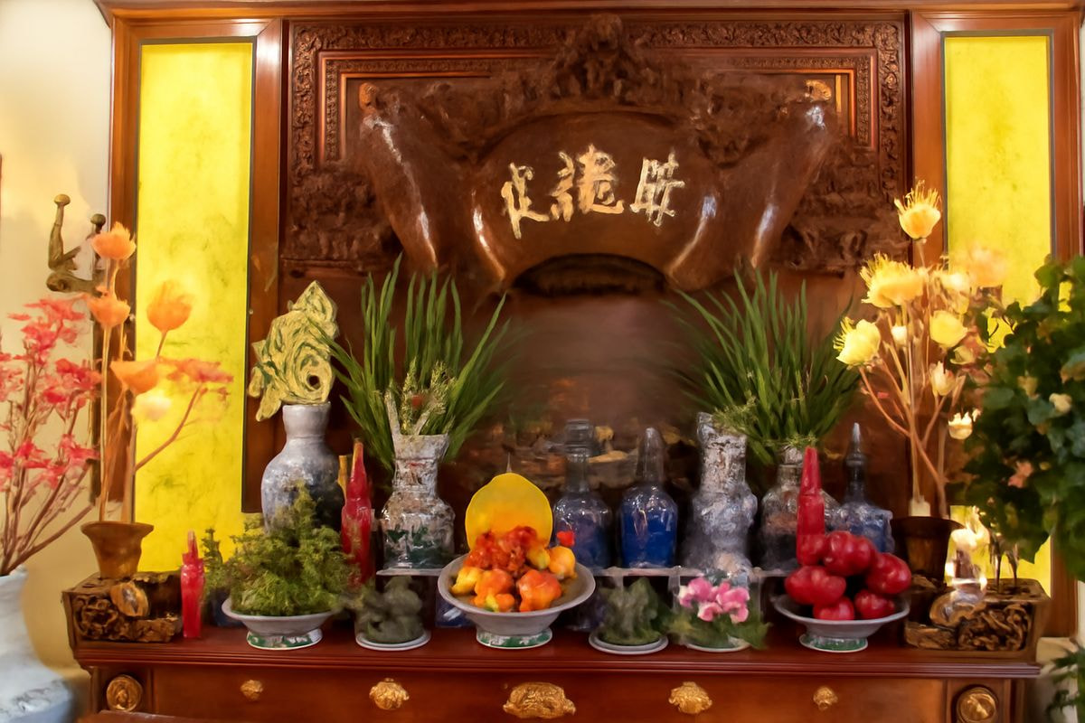 nhung-dieu-kieng-ky-khi-tho-cung